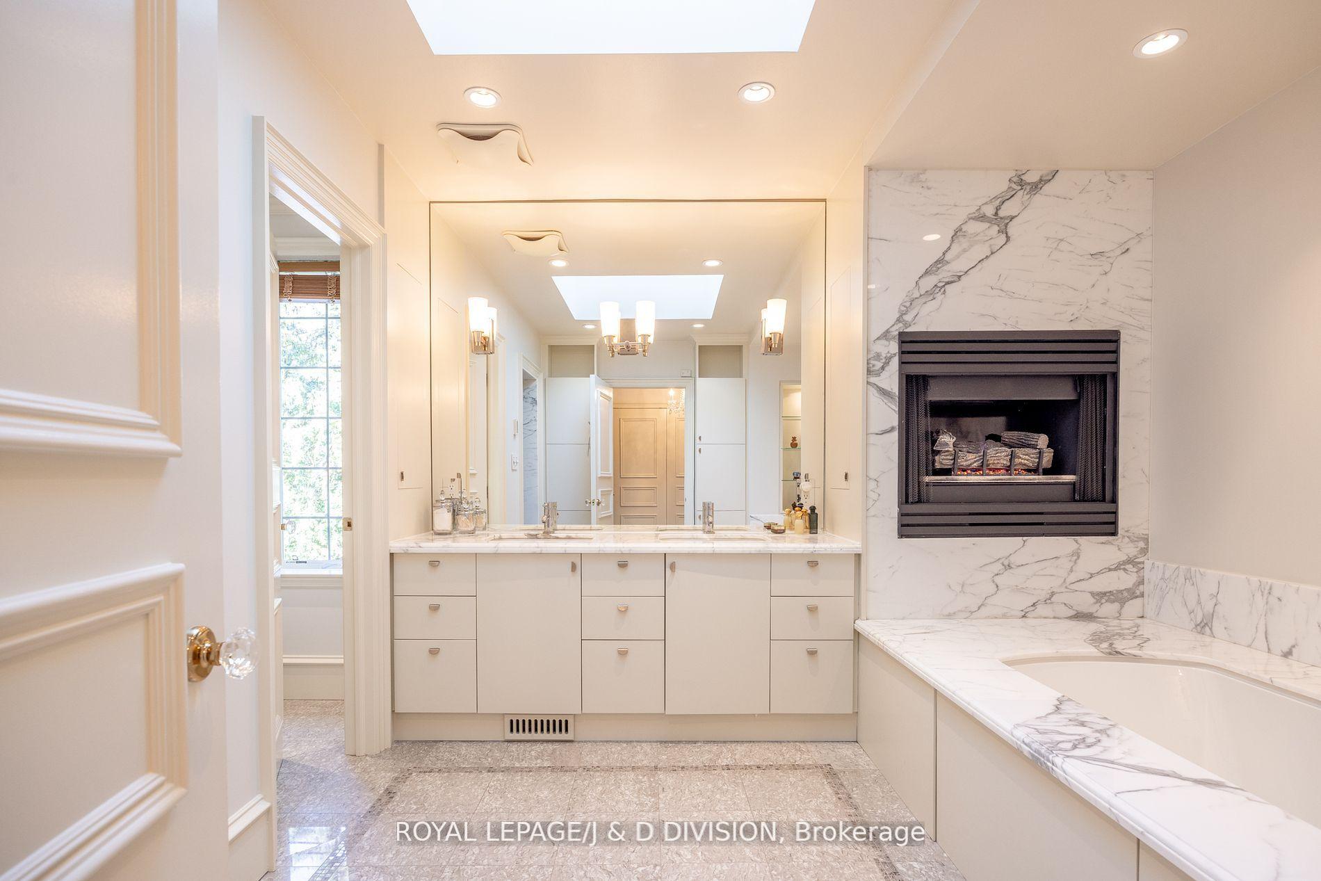 MARBLE ENSUITE BATHROOM