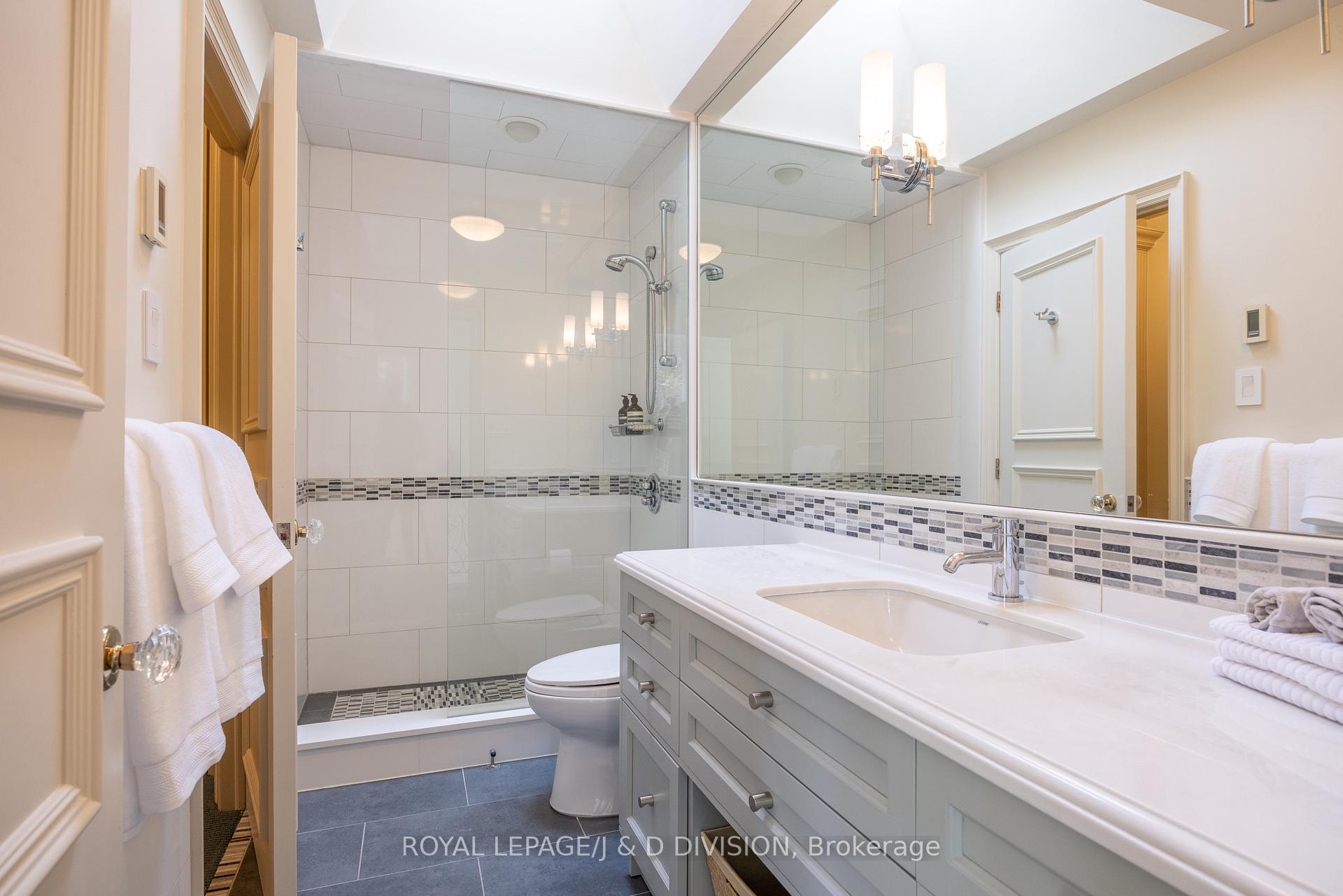 ANOTHER ENSUITE BATHROOM