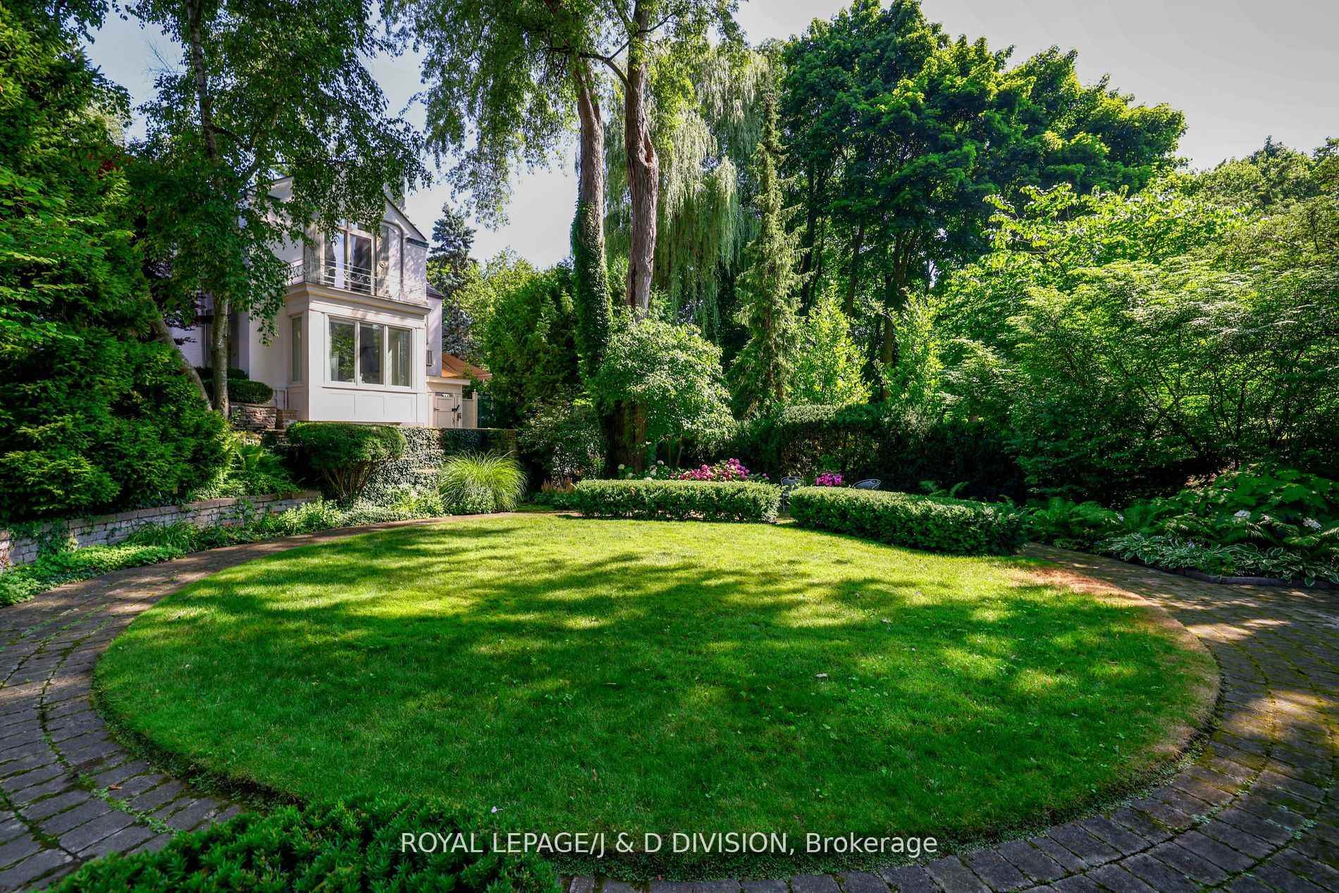 GREAT GREEN SPACE FOR CHILDREN