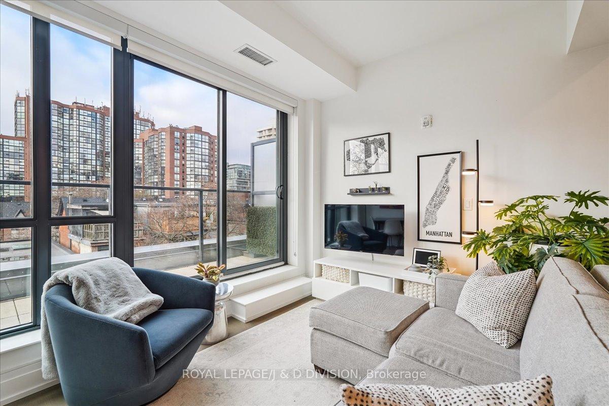 90 Niagara Street #405, Toronto, ON, M5V 0P9