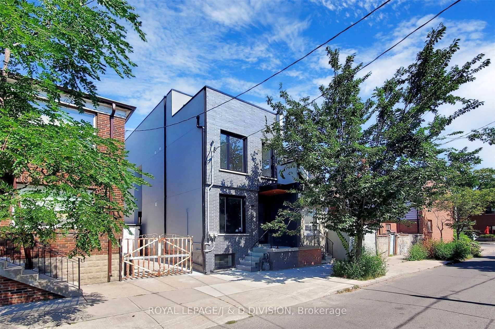 26 Henderson Avenue #Lower, Toronto, ON, M6J 2B8