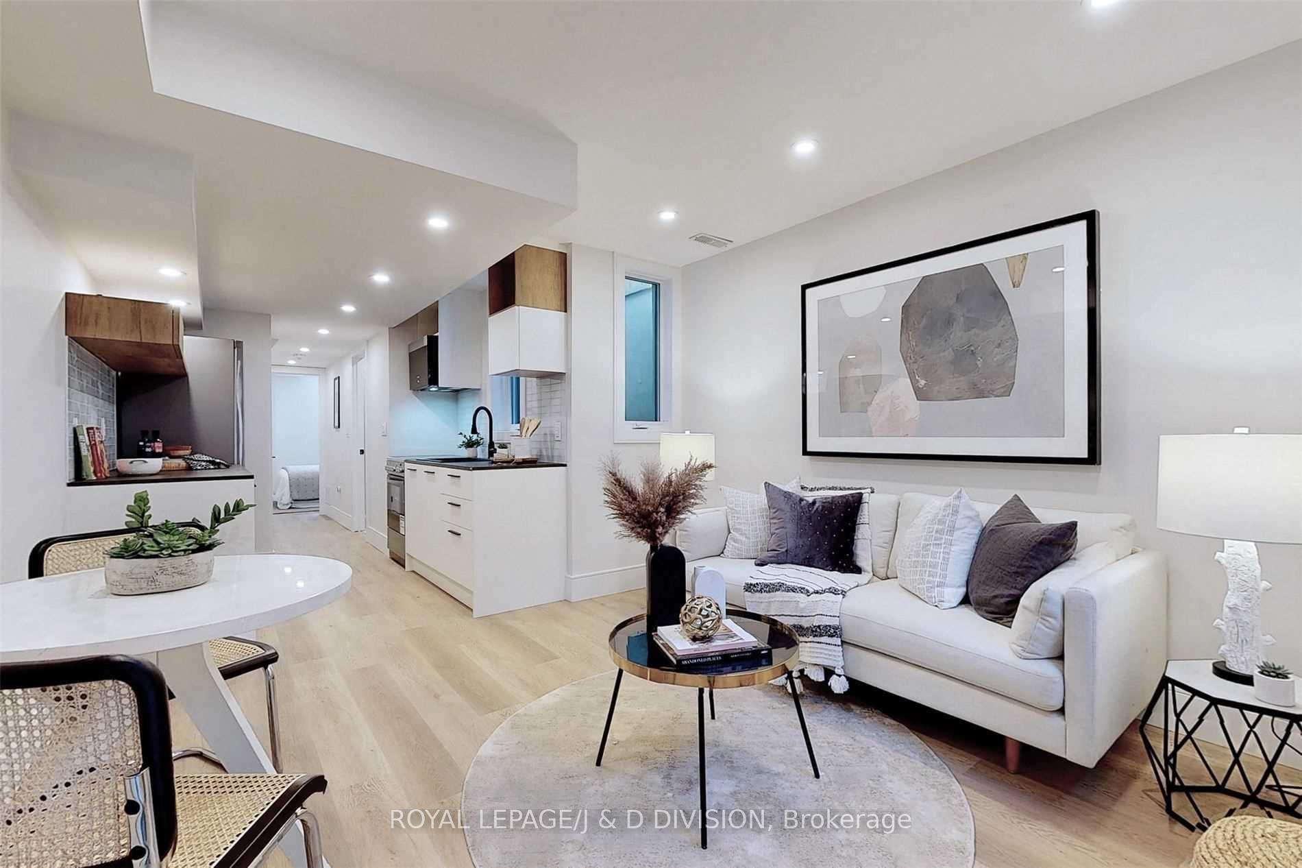 Living Room looking to Kitchen