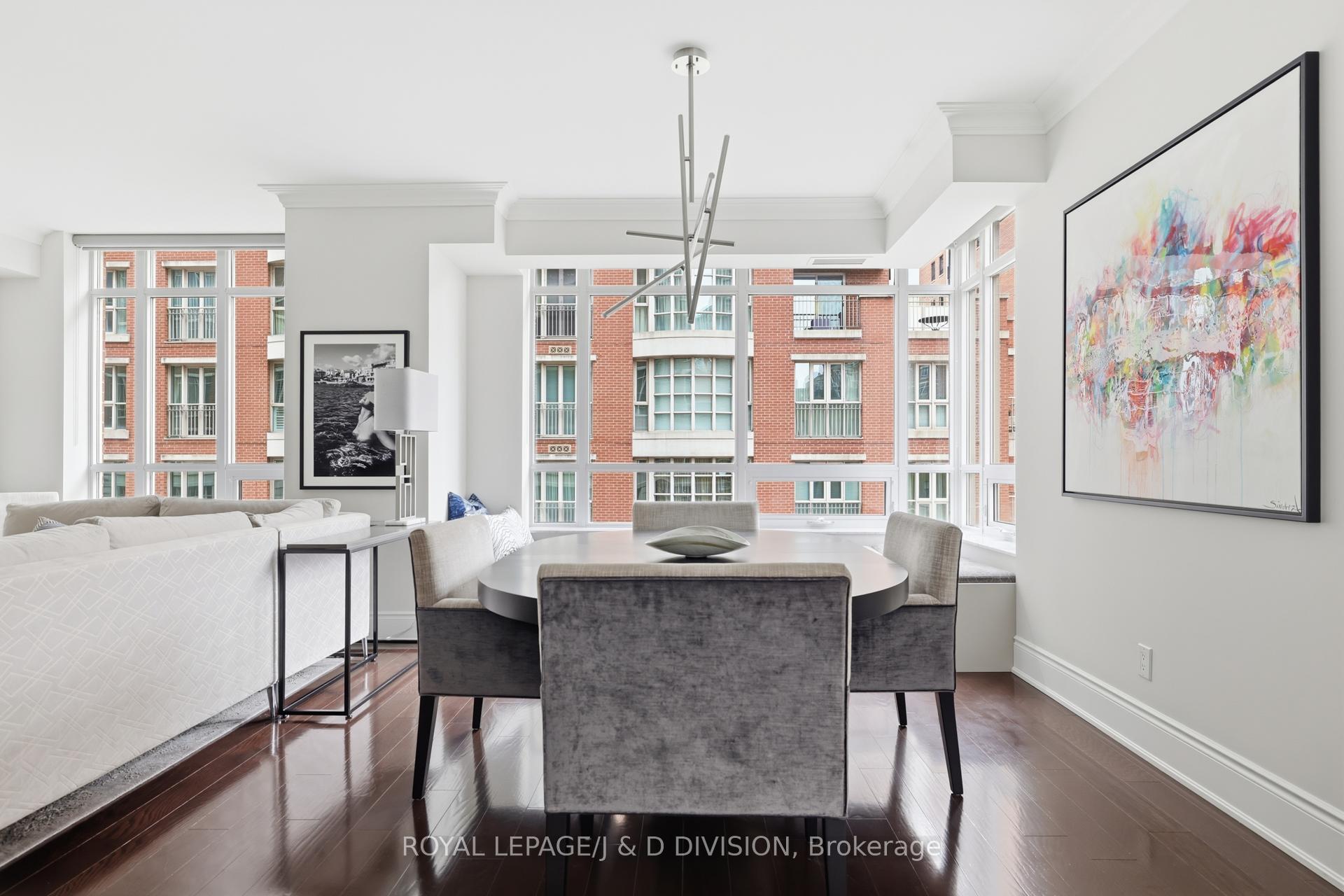 Spacious Dining Room