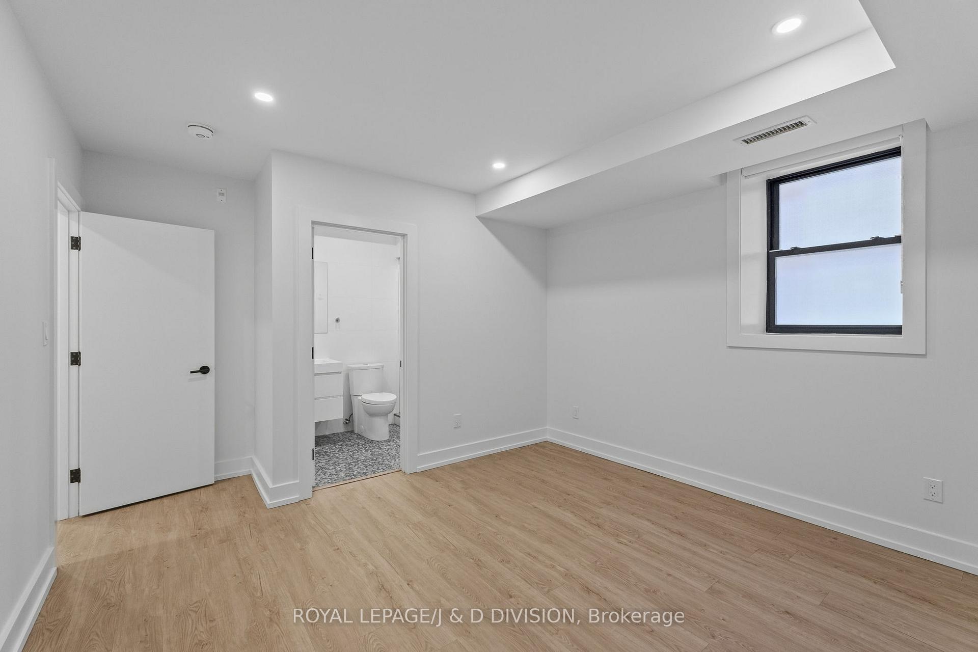 Ensuite bathroom in Primary Bedroom