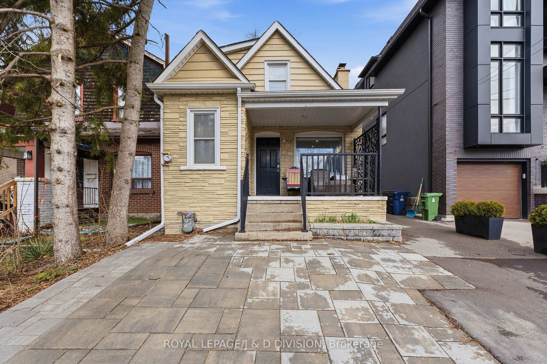 118 Bogert Avenue #Upper, Toronto, ON, M2N 1K8