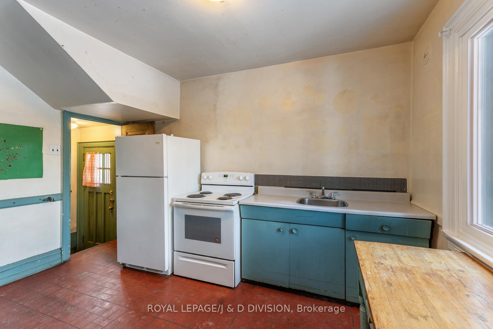 Kitchen w access to outside garage