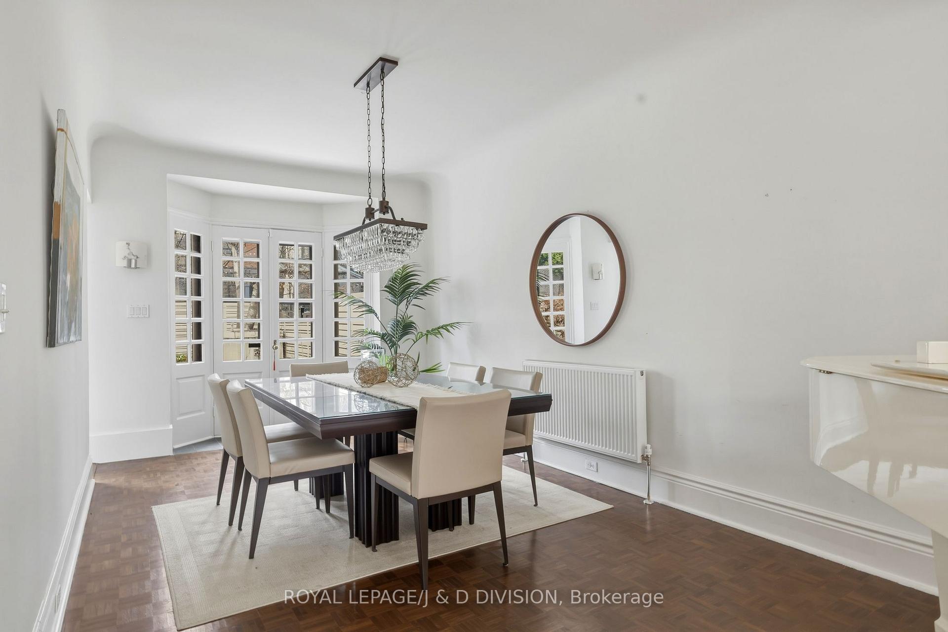 Elegant Dining Room
