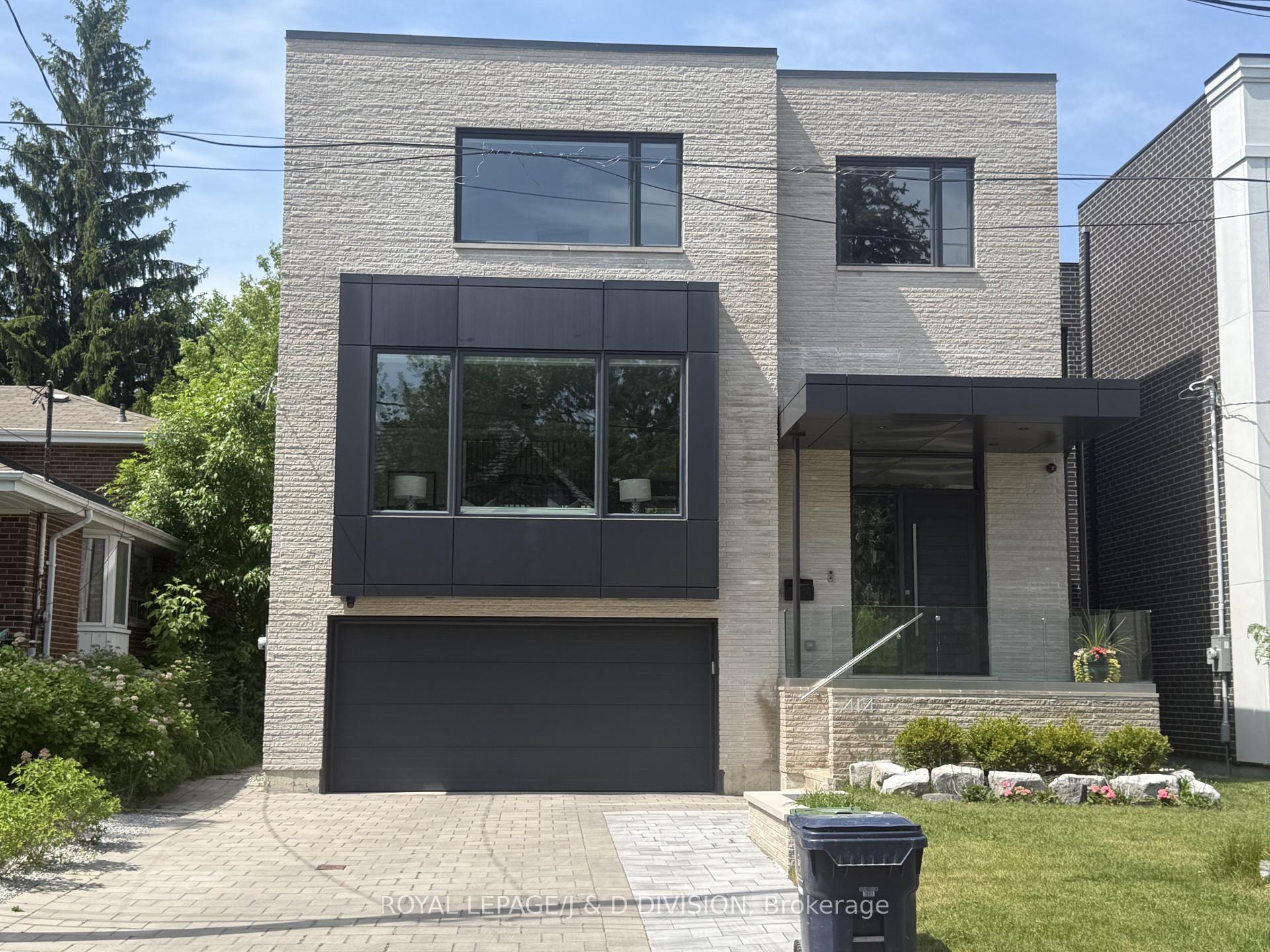 414 Glengarry Avenue, Toronto, ON, M5M 1E8