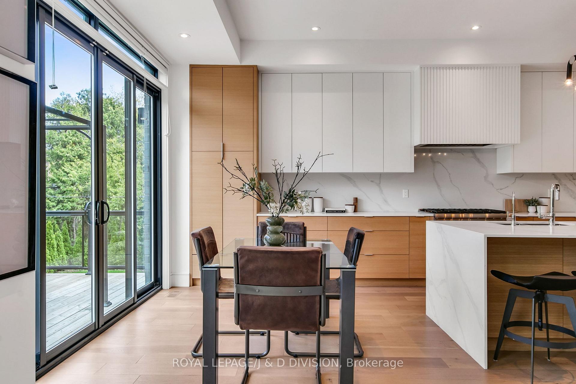 Breakfast Area in The Kitchen