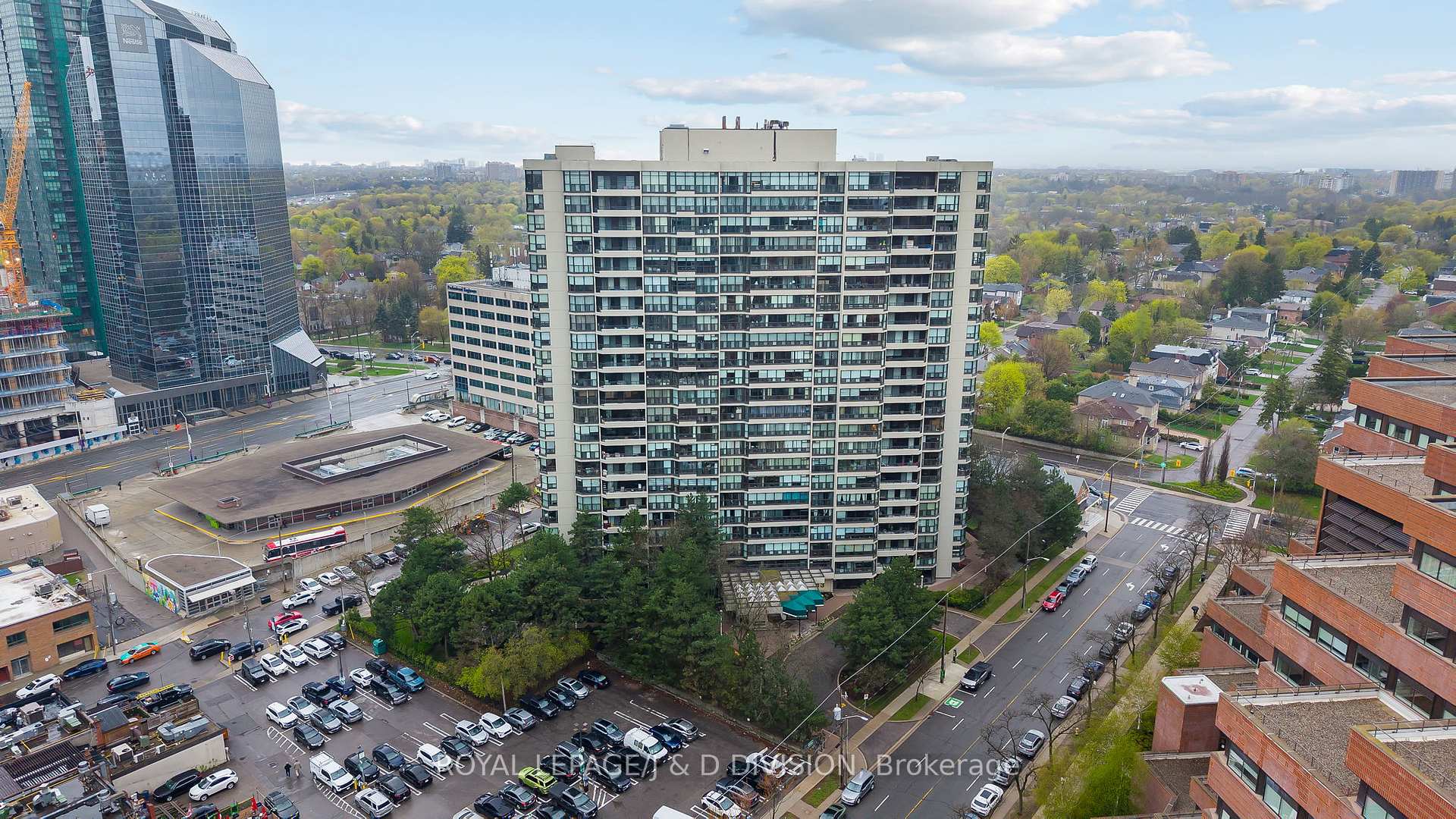 Yonge / Sheppard Location