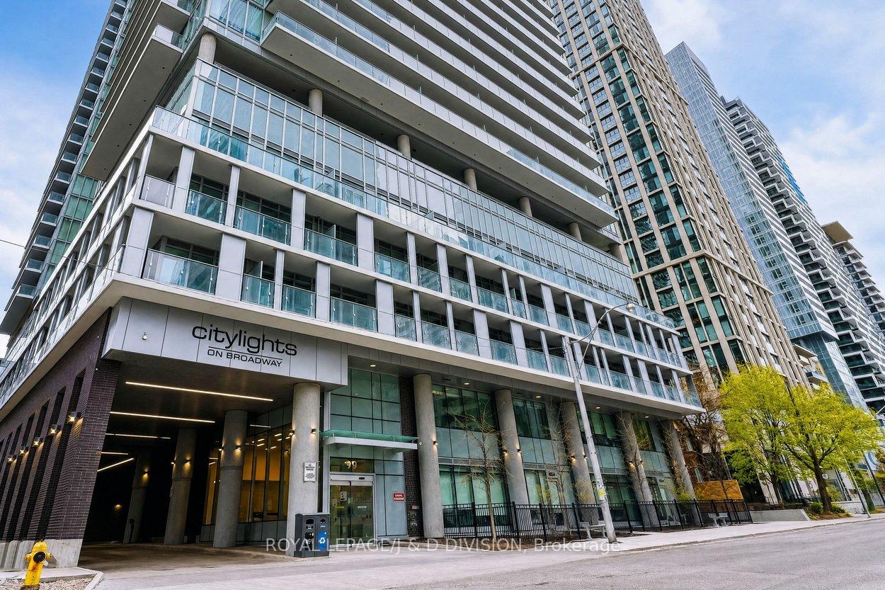 99 Broadway Avenue #1807, Toronto, ON, M4P 0E3