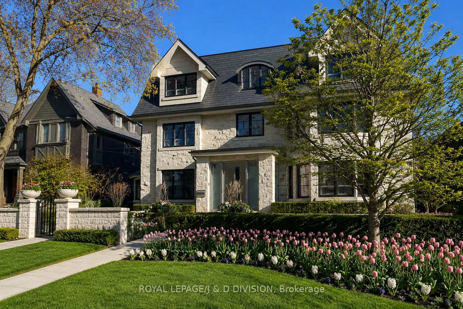 24 Glenview Avenue, Toronto, ON, M4R 1P6