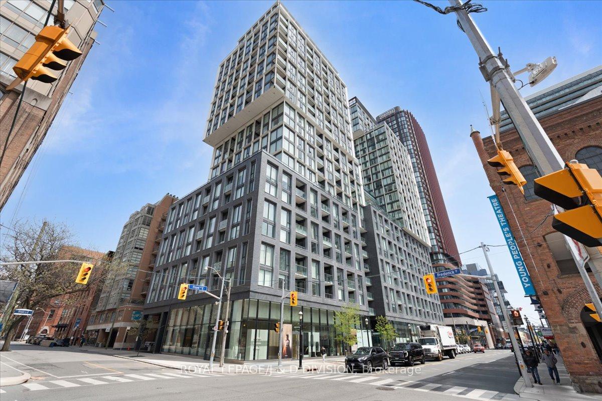 158 Front Street E #1018, Toronto, ON, M5A 0K9