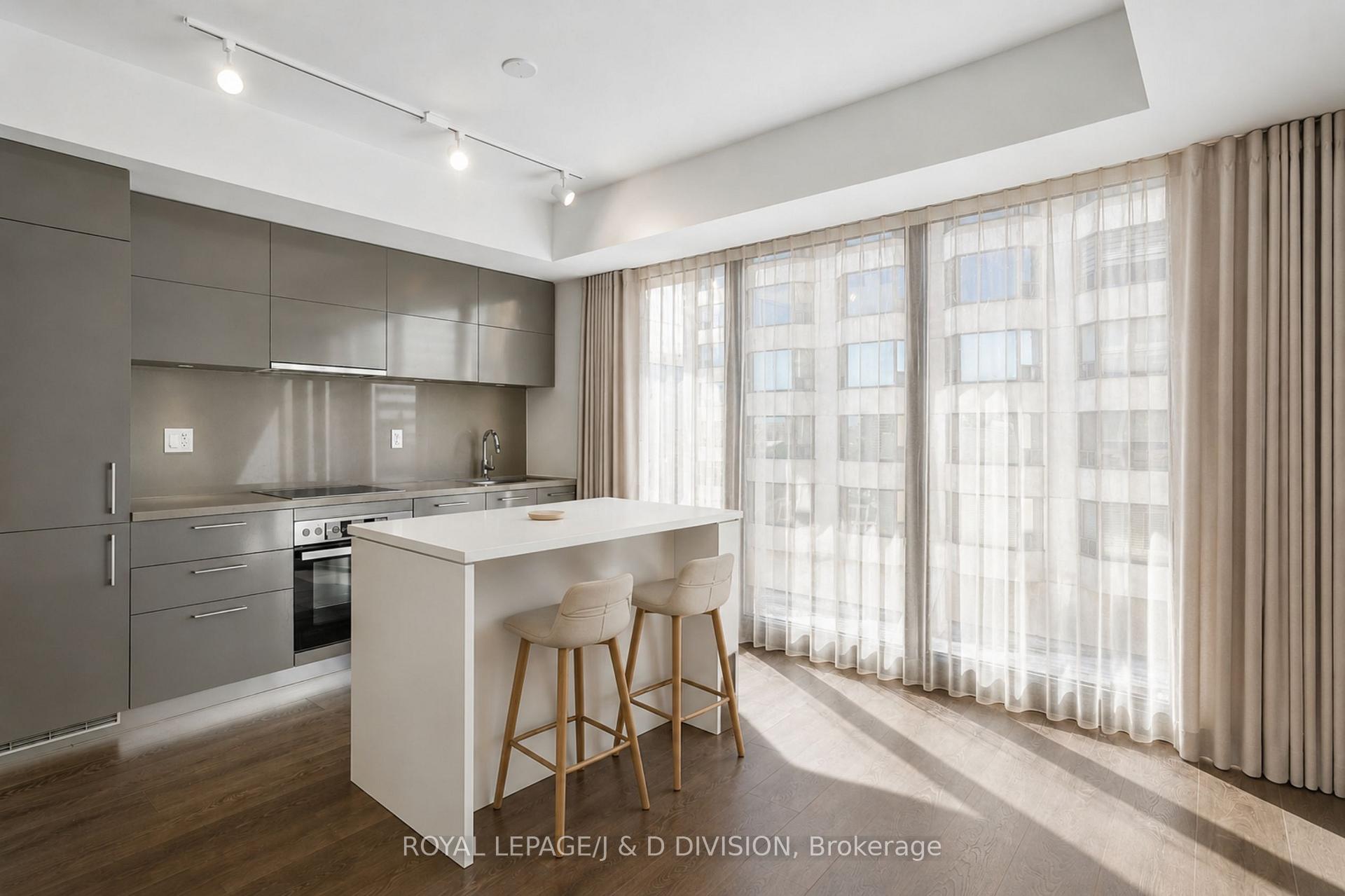 188 Cumberland Street #1705, Toronto, ON, M5R 0B6