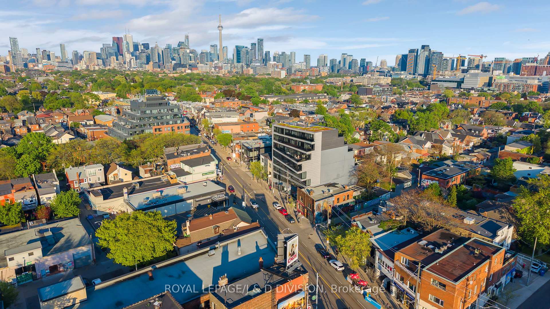 Proximity to downtown Toronto
