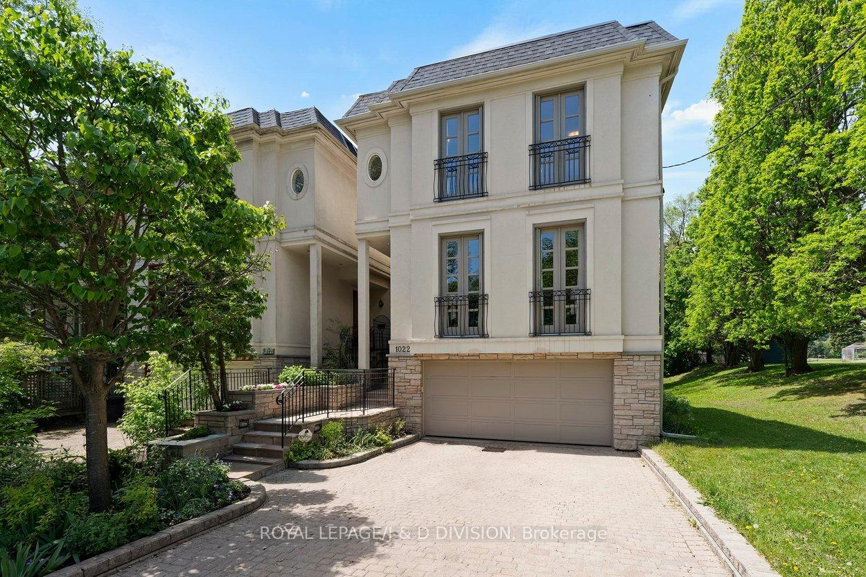 1022 Spadina Road, Toronto, ON, M5N 2M6