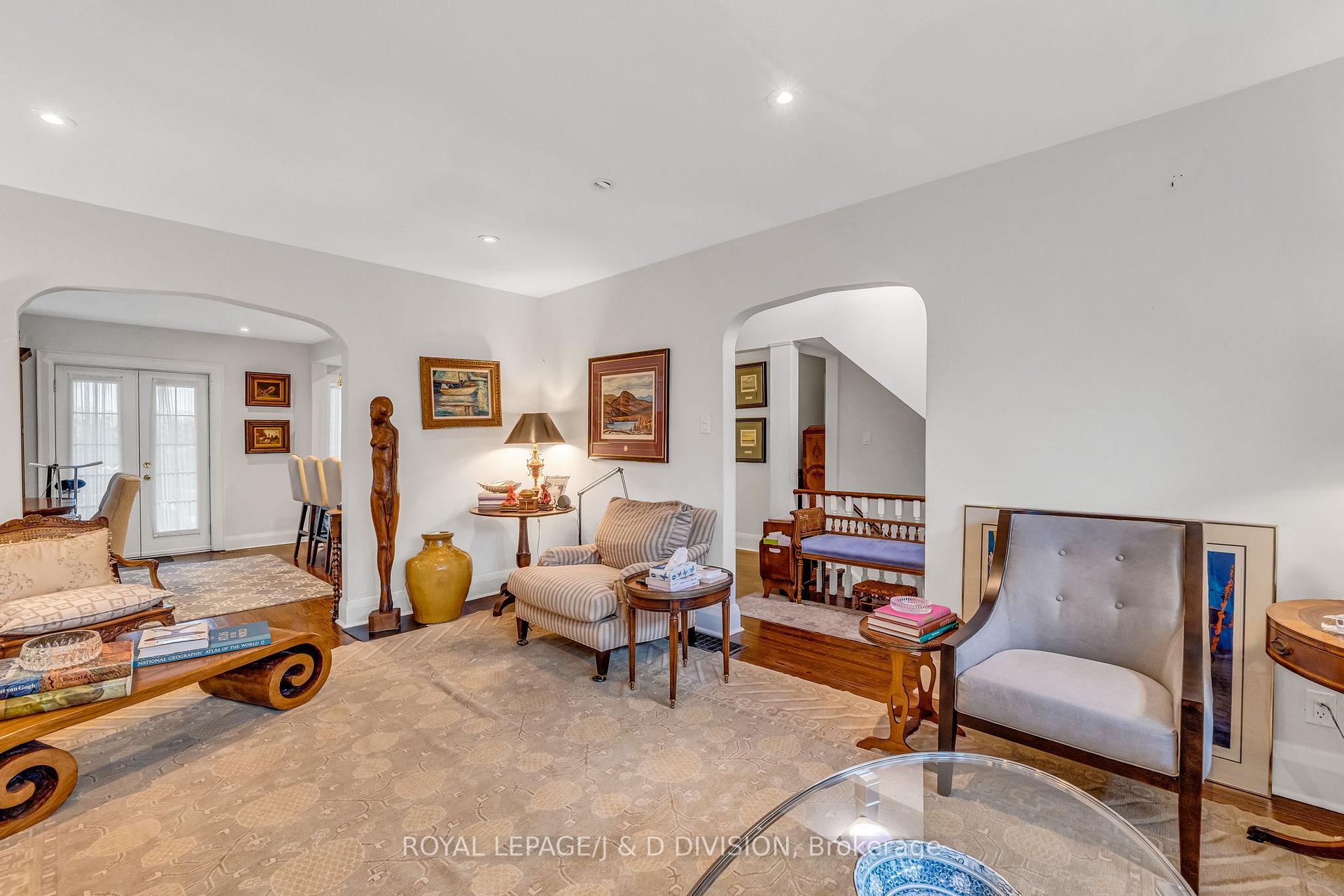 1st Floor Living Room