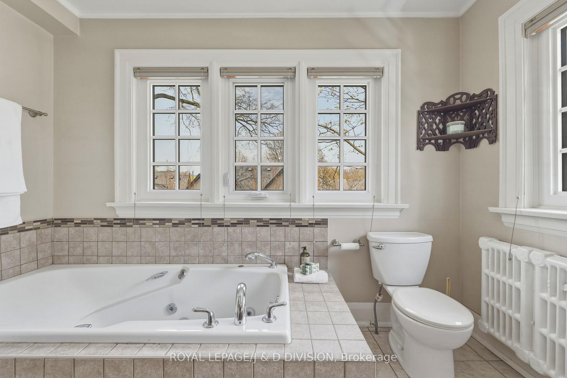 5 pc Primary Ensuite