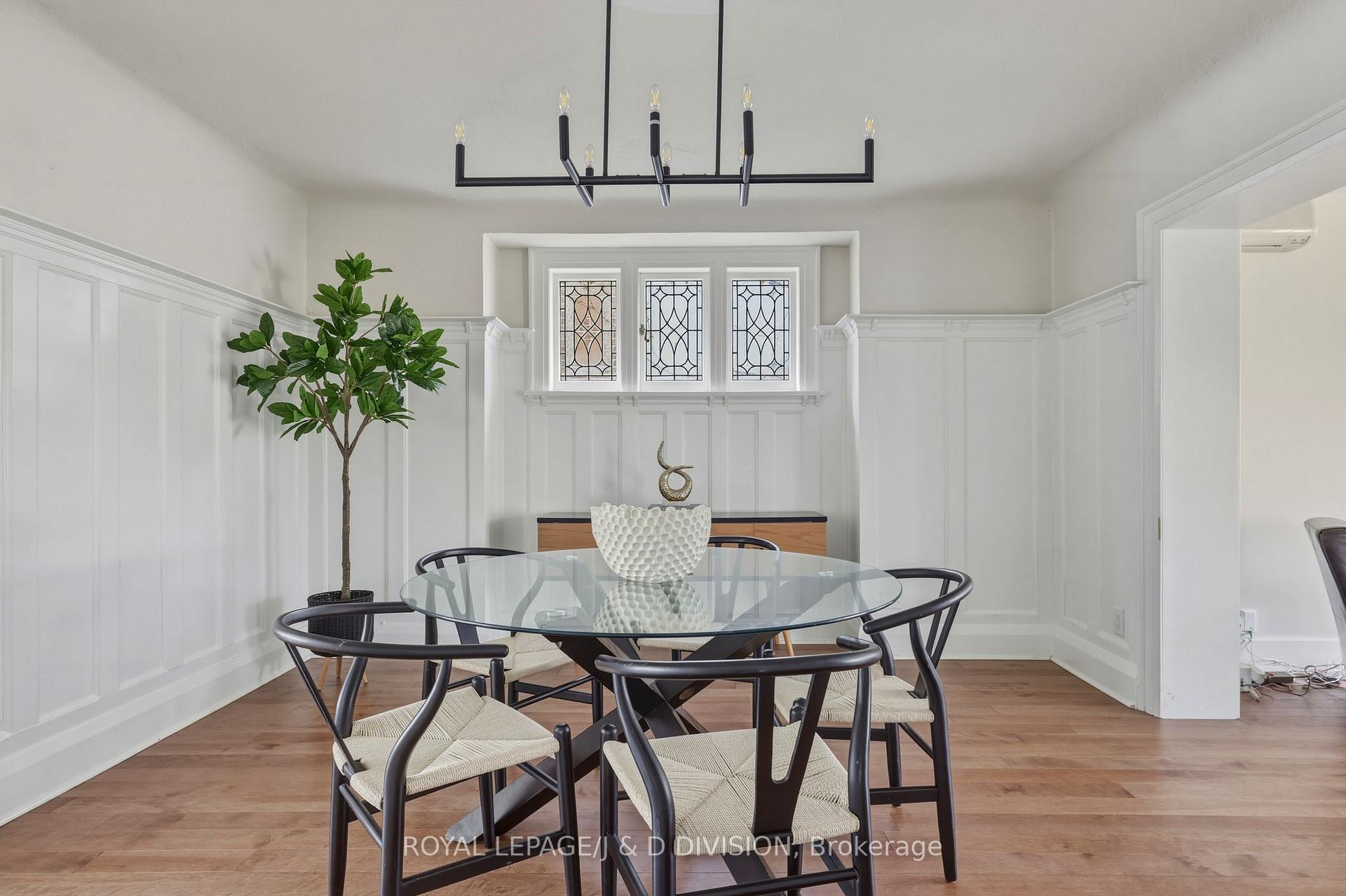 Leaded windows in Dining Room