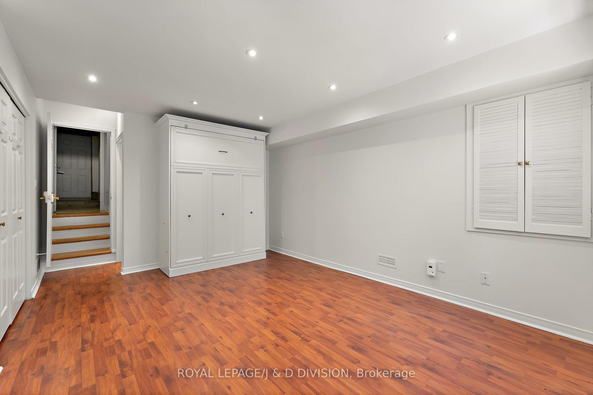 Recreation Room with Murphy Bed