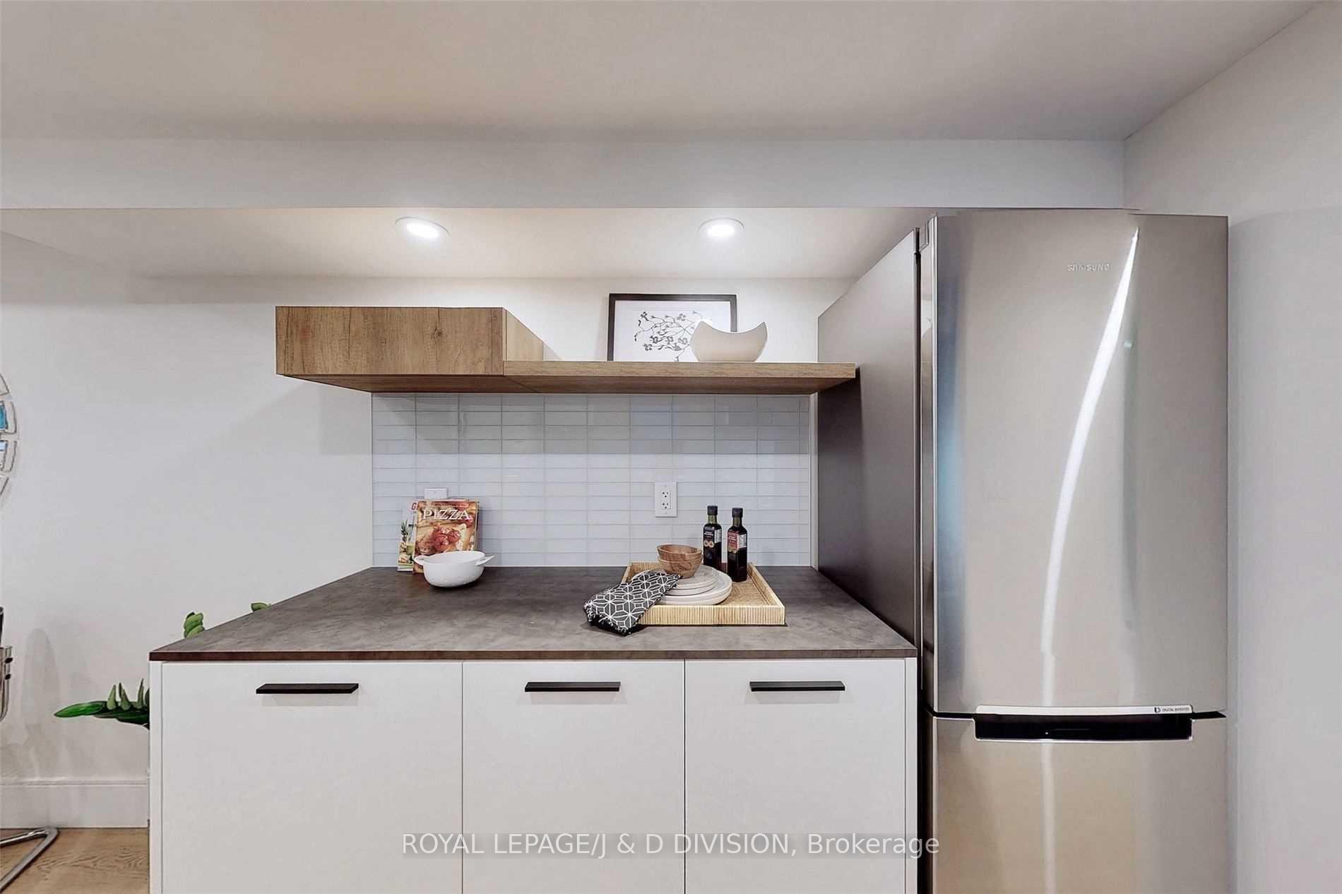 SS Appliances, plenty of counter space