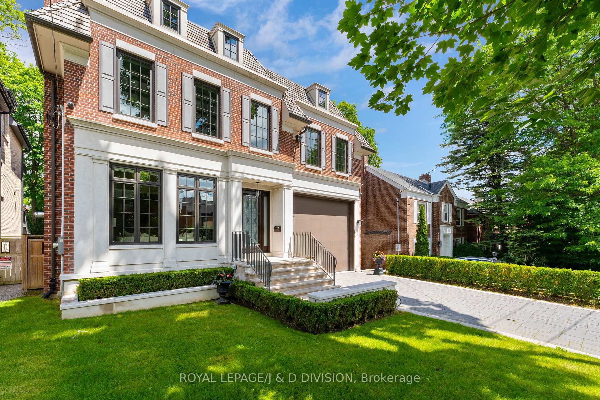 224 St Leonards Avenue, Toronto, ON, M4N 1K7