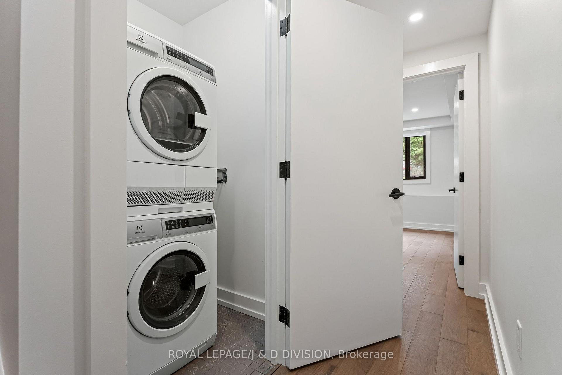Lower Level: Ensuite Laundry