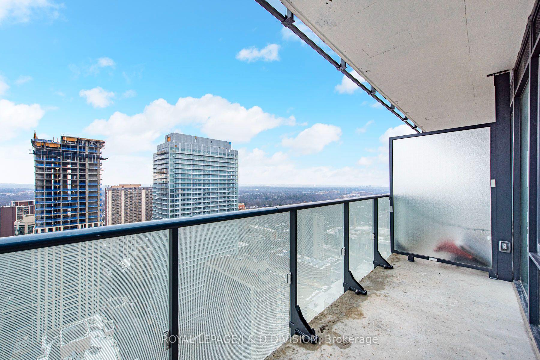 Long Balcony