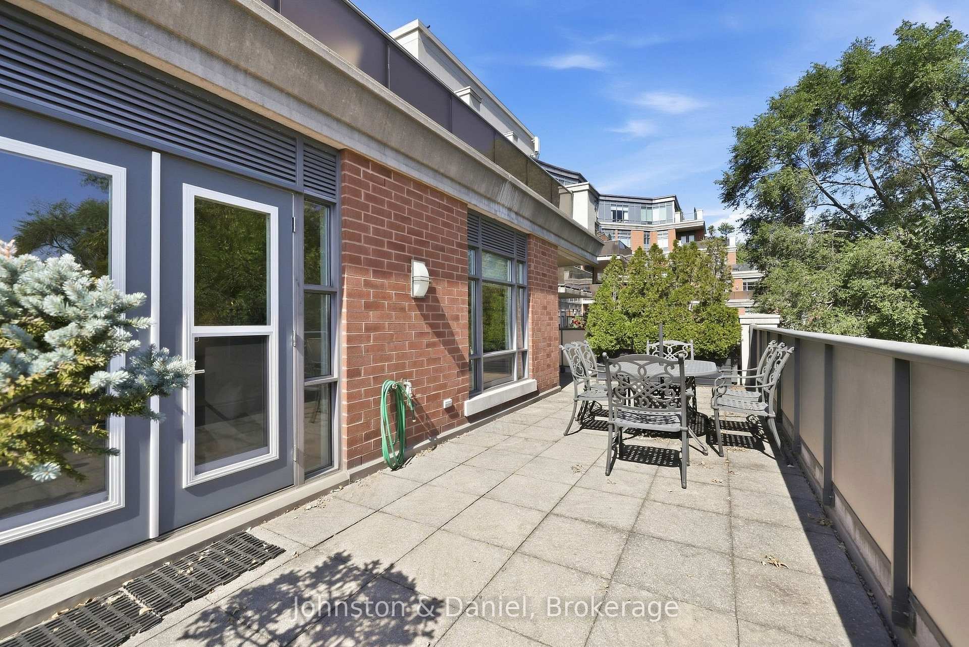 Large Terrace outside Living Room