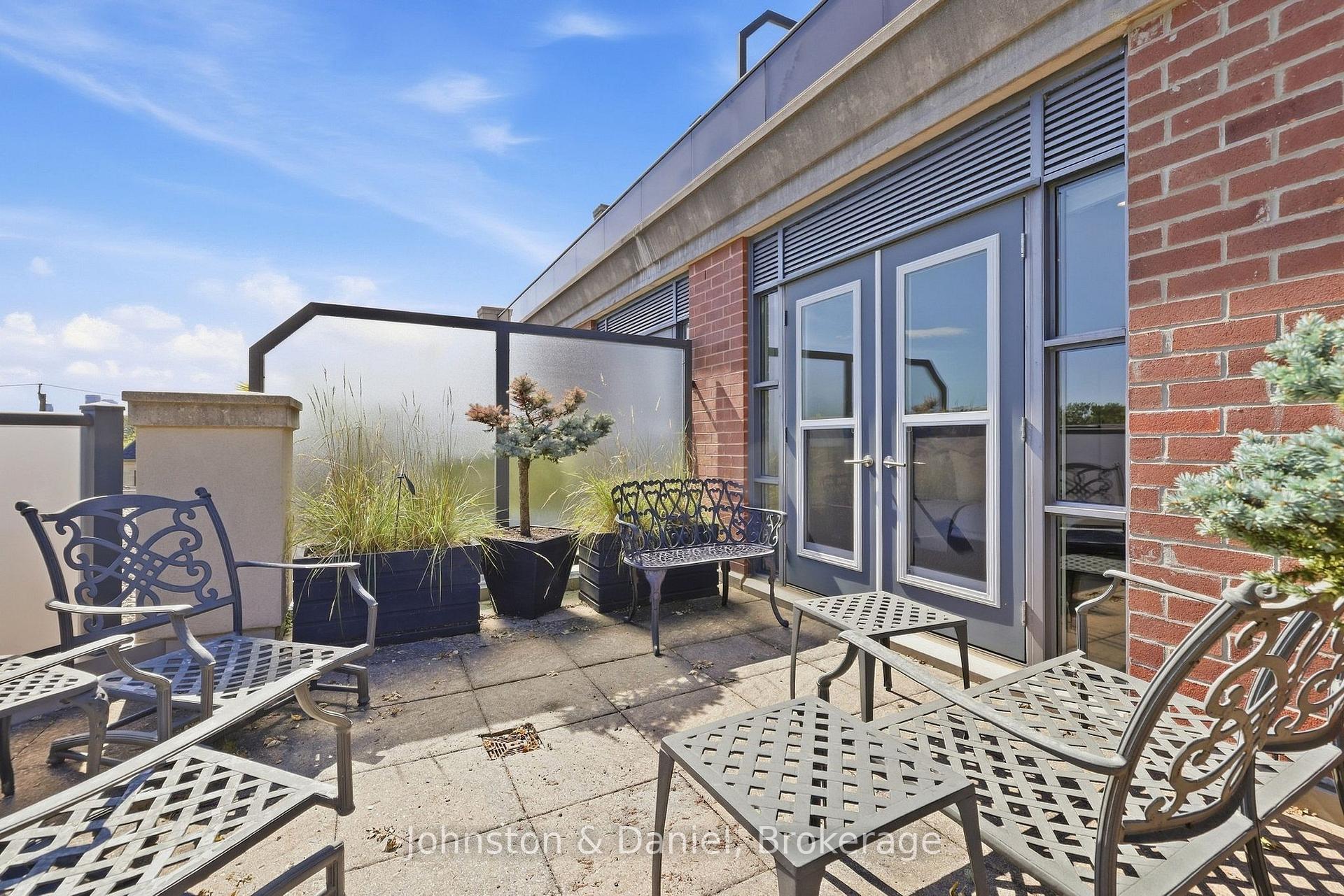 Seating Area on Terrace outside Primary