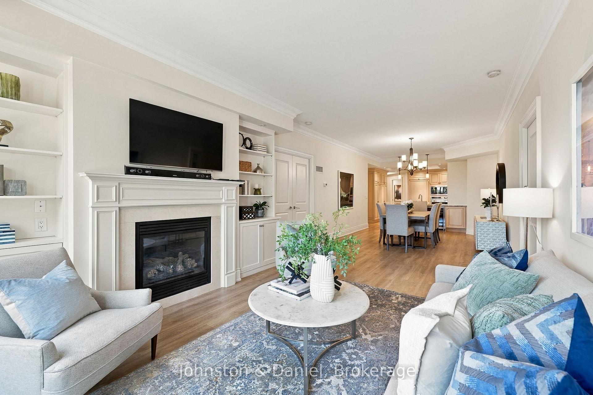 Living Room looking to Kitchen