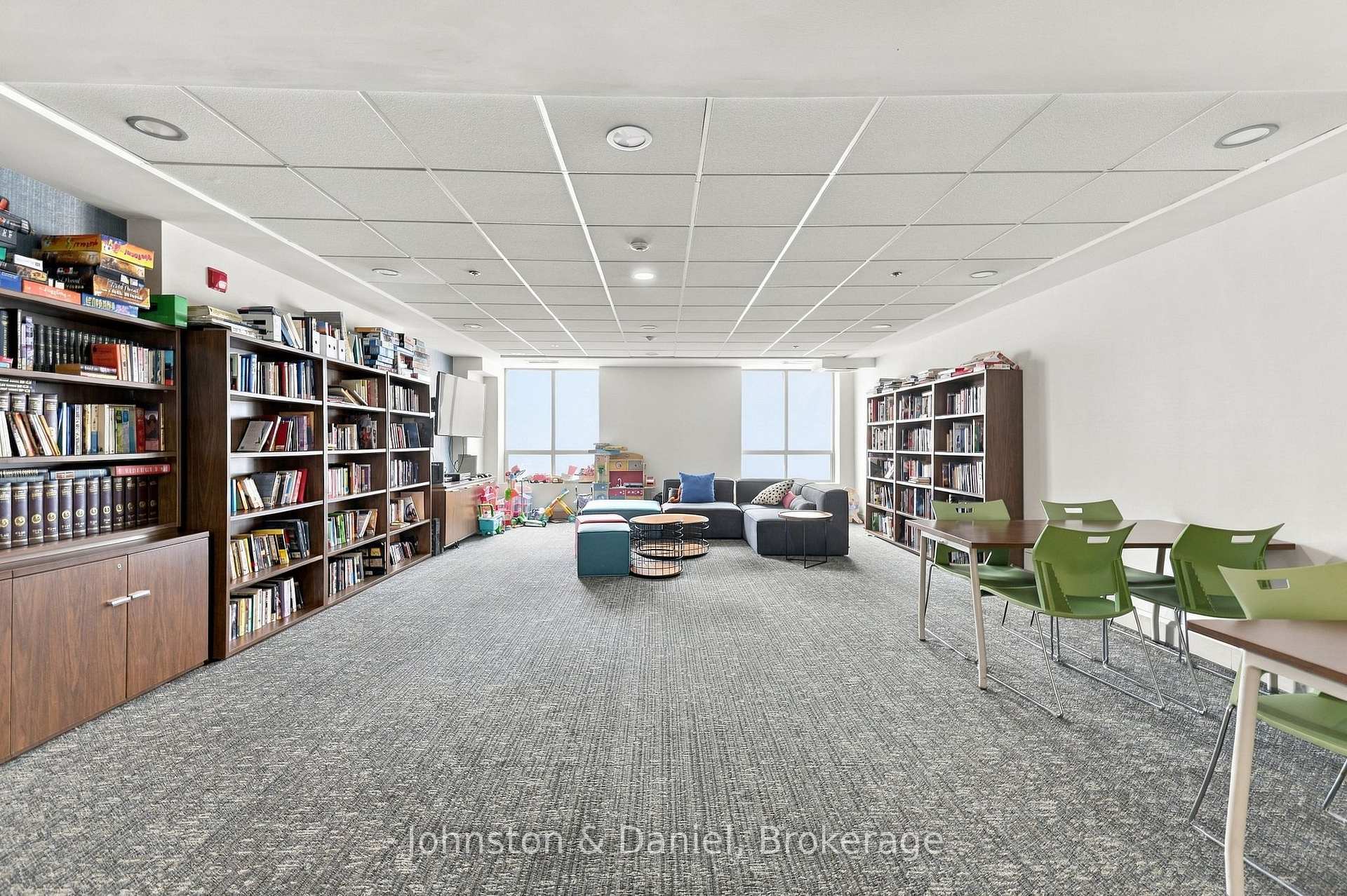 Building Amenities: Library