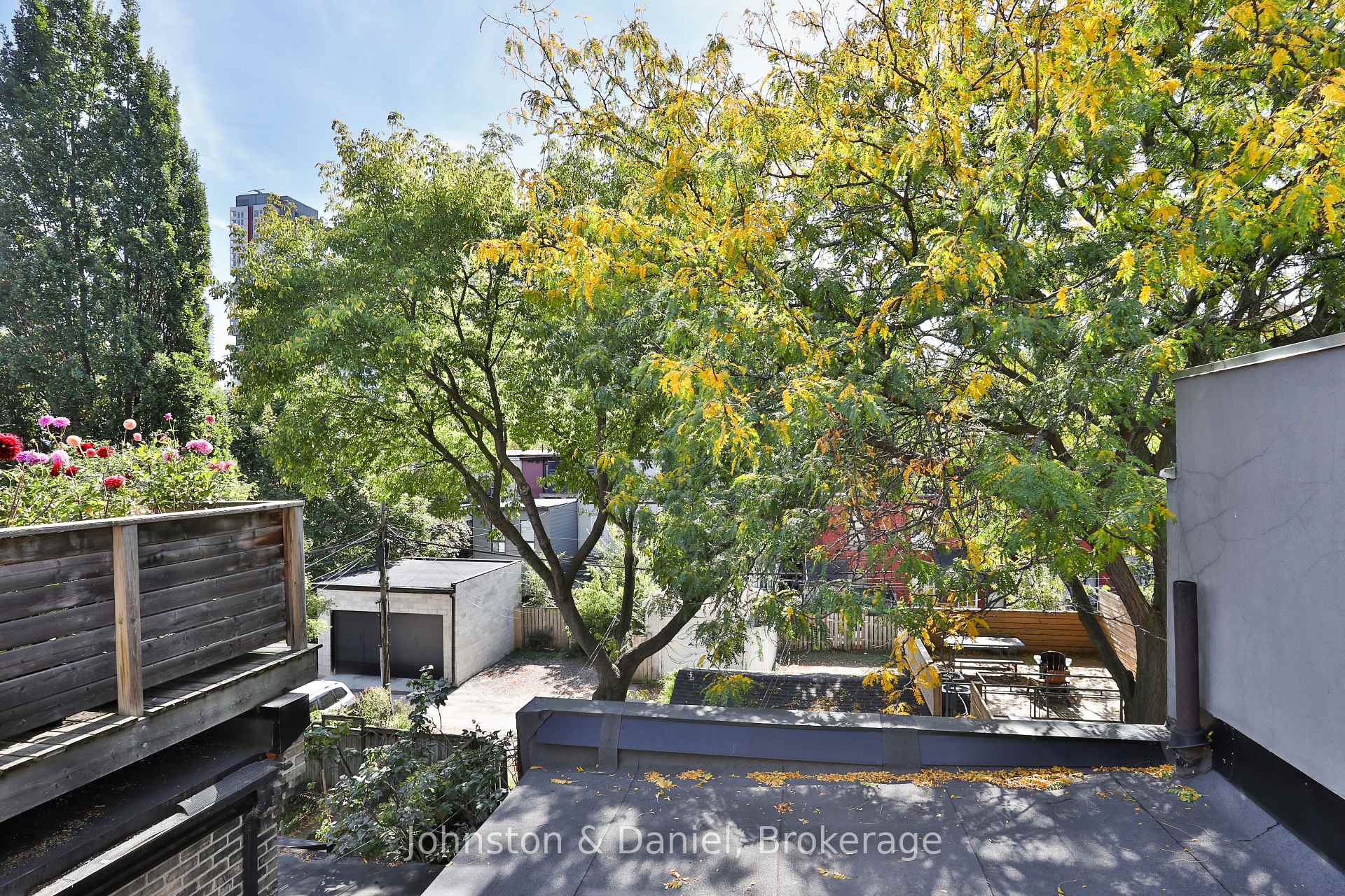 Treetop views from 3rd floor Juliette balcony
