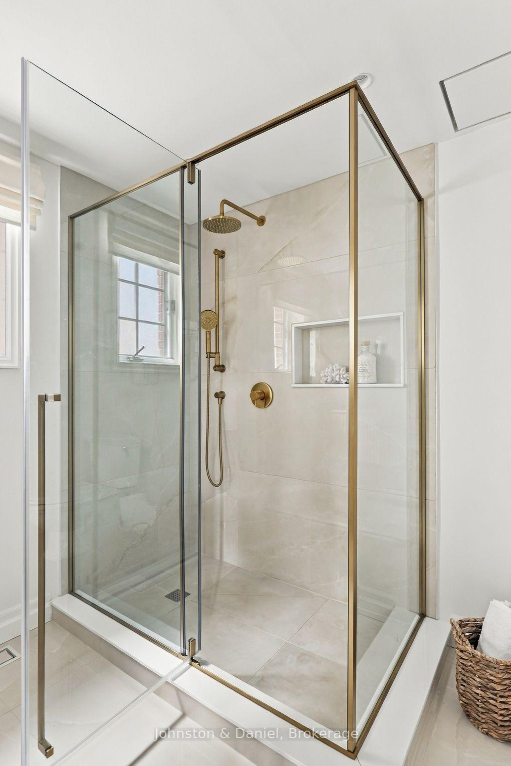 Gorgeous shower