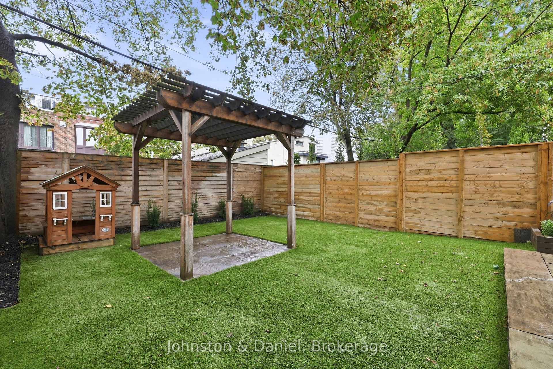 Pergola