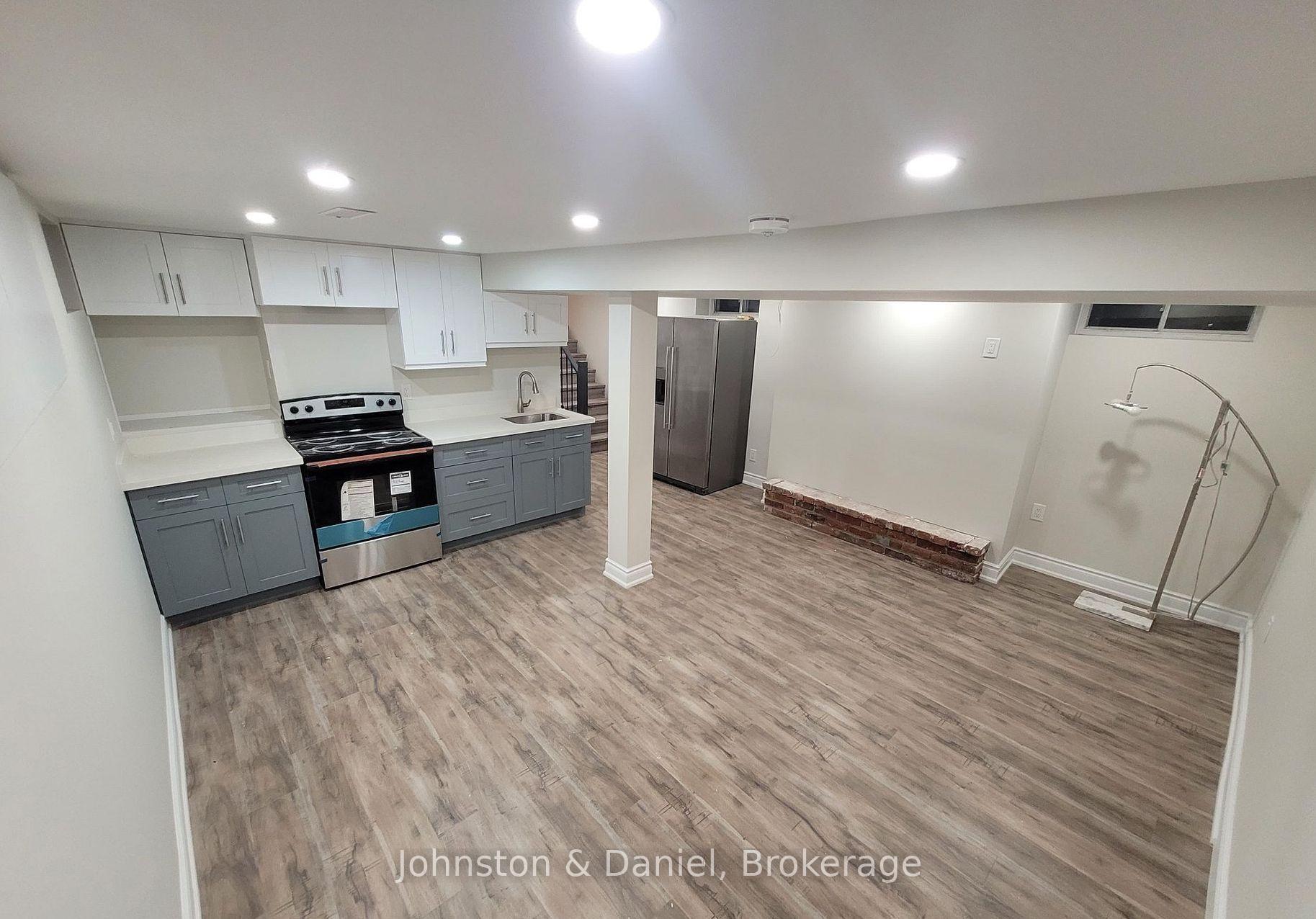 Living / Kitchen