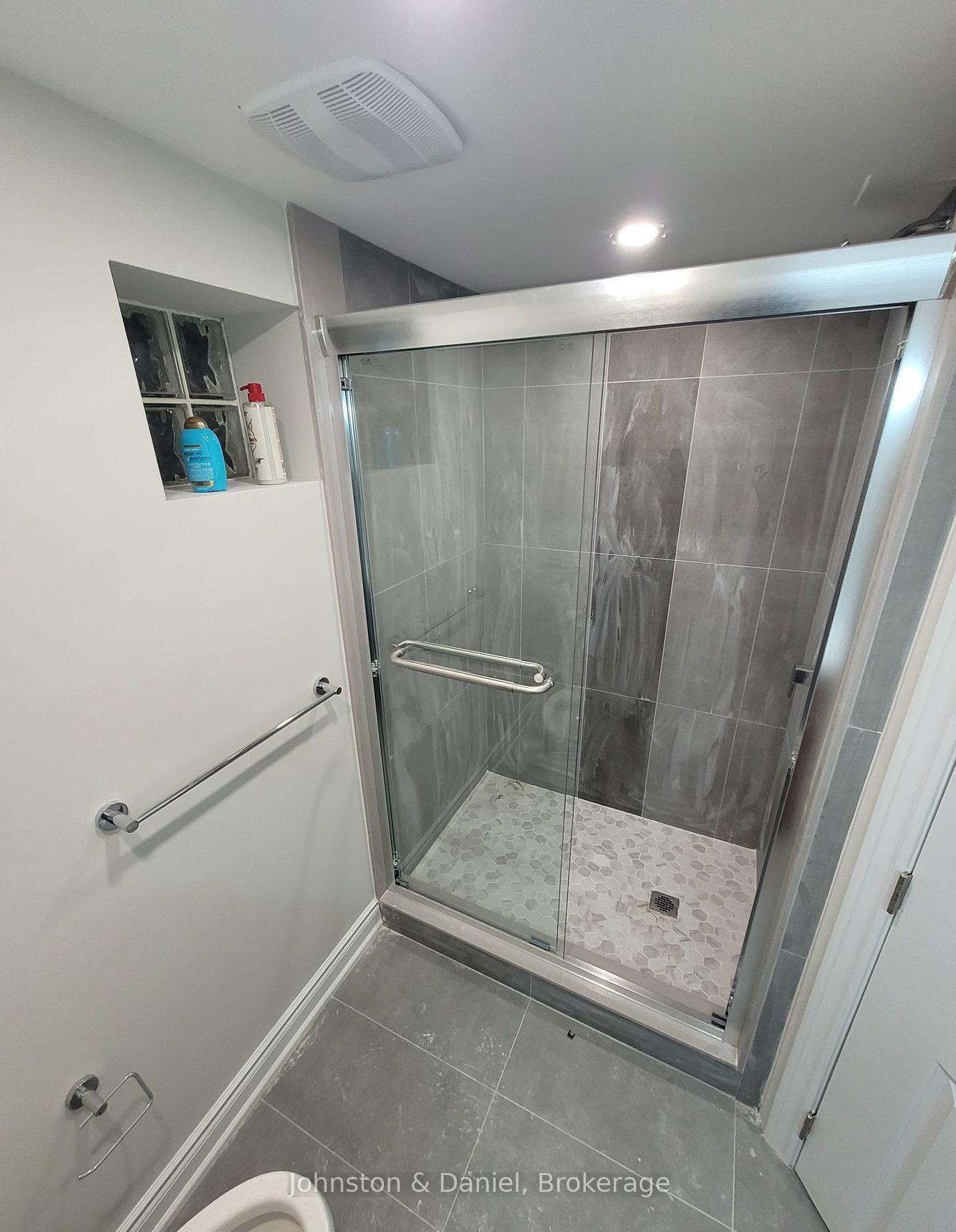 Renovated 3 pc Bathroom