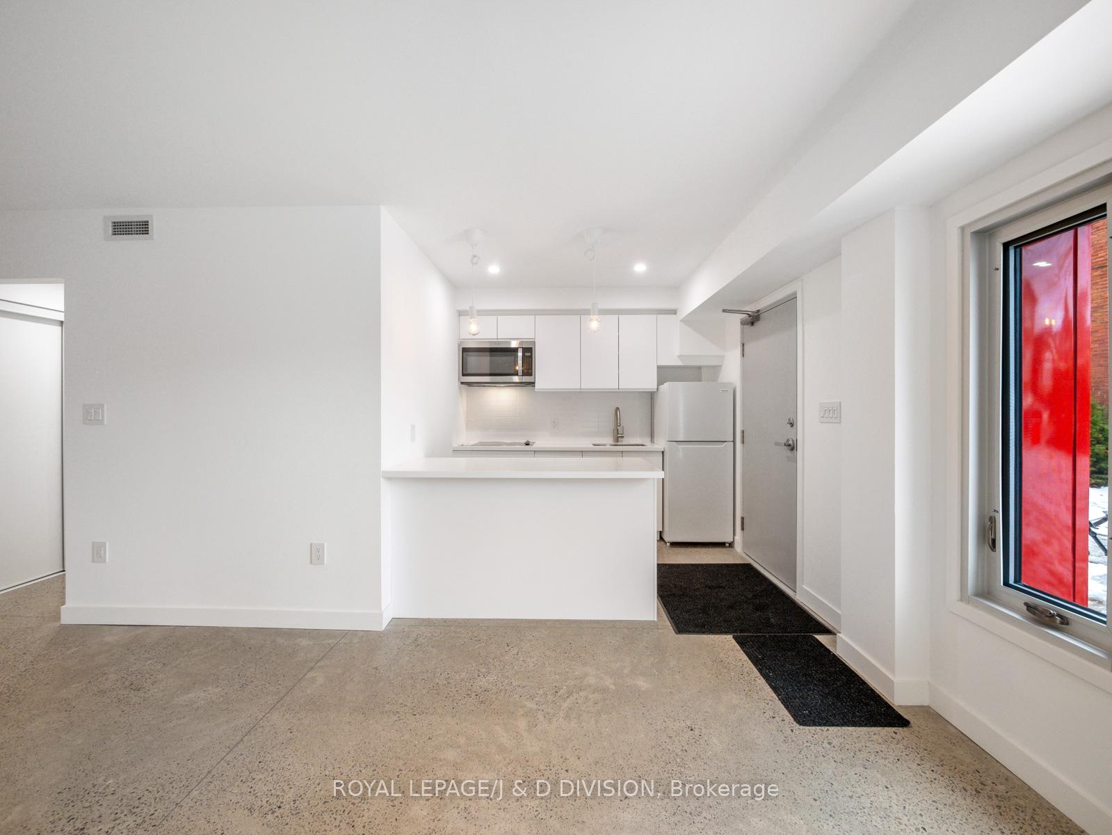 Entrance into kitchen