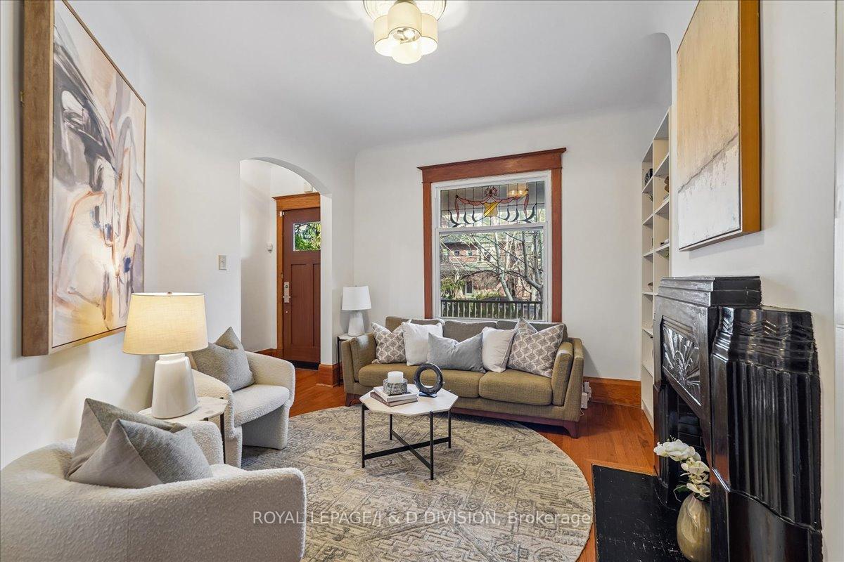 Oak trim, stained-glass winodw