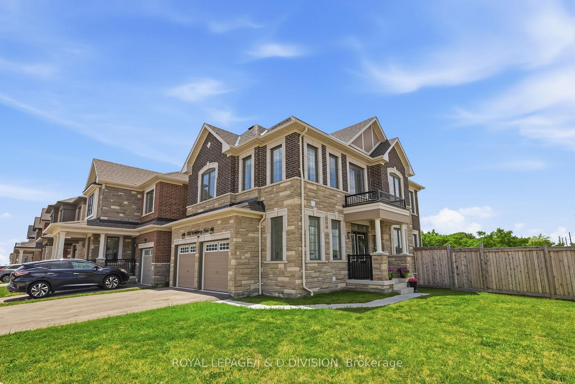 3000 Hollyberry Trail, Pickering, ON, L1X 0N5