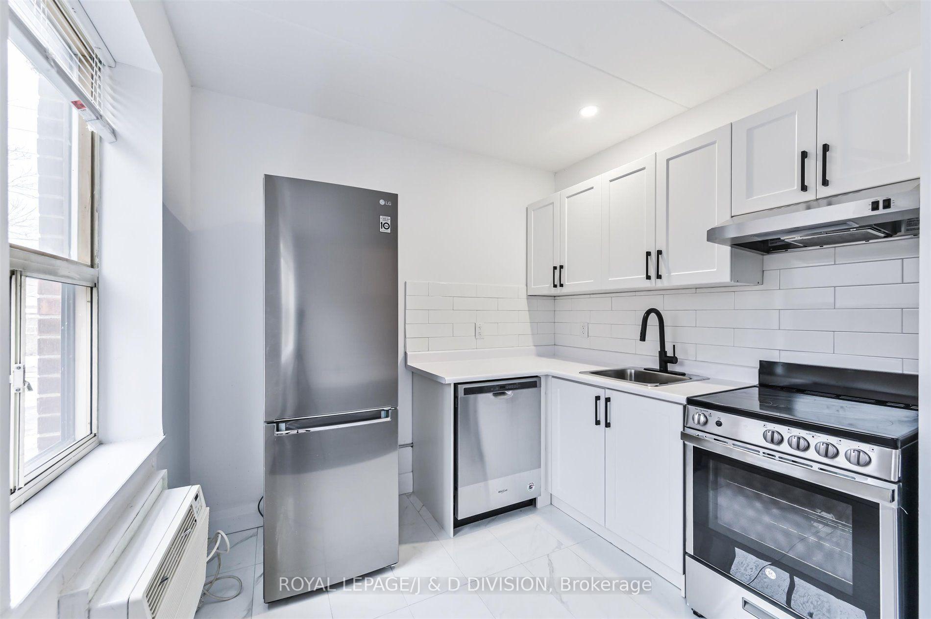 Fully renovated kitchen