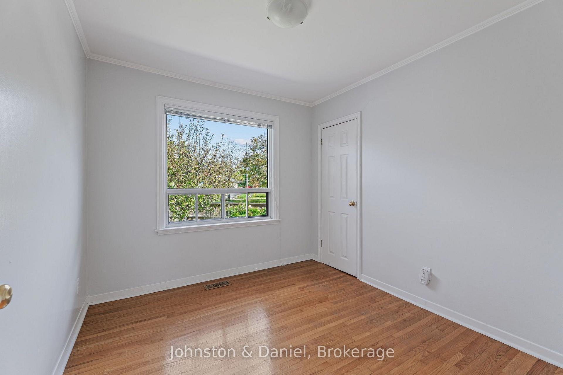 Bedroom 3 with storage
