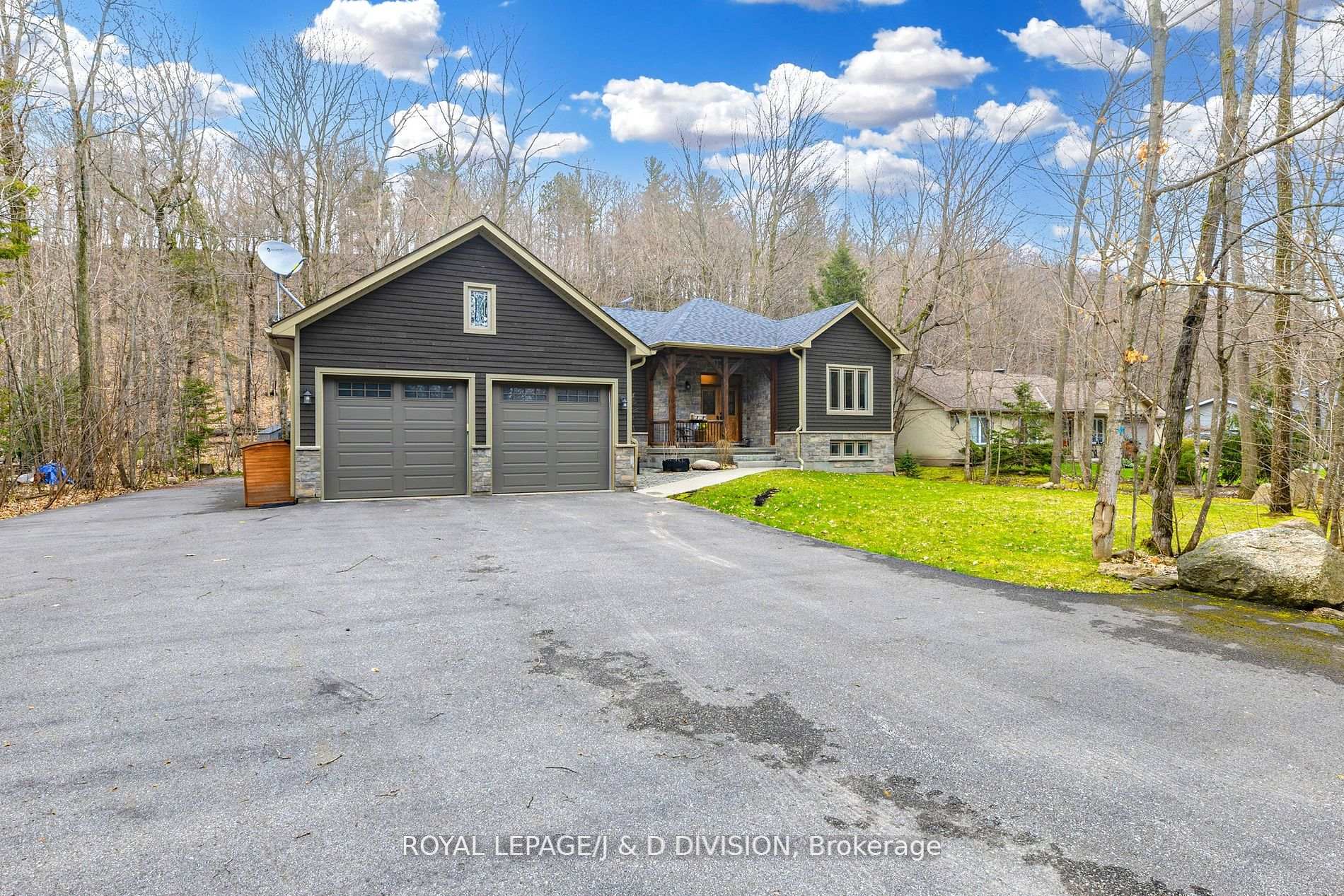 123 Desroches Trail, Tiny, ON, L9M 1R3