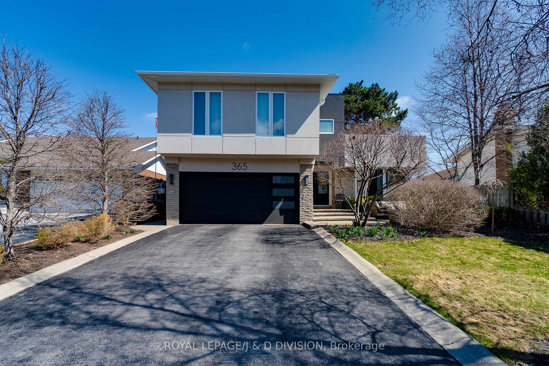 365 Lynn Place, Oakville, ON, L6H 2C5