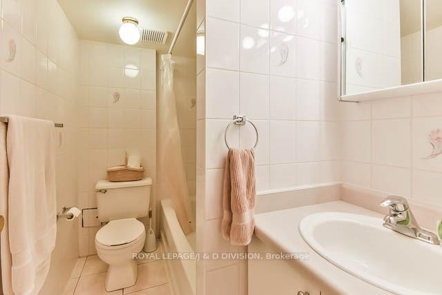 4 Pc Bathroom