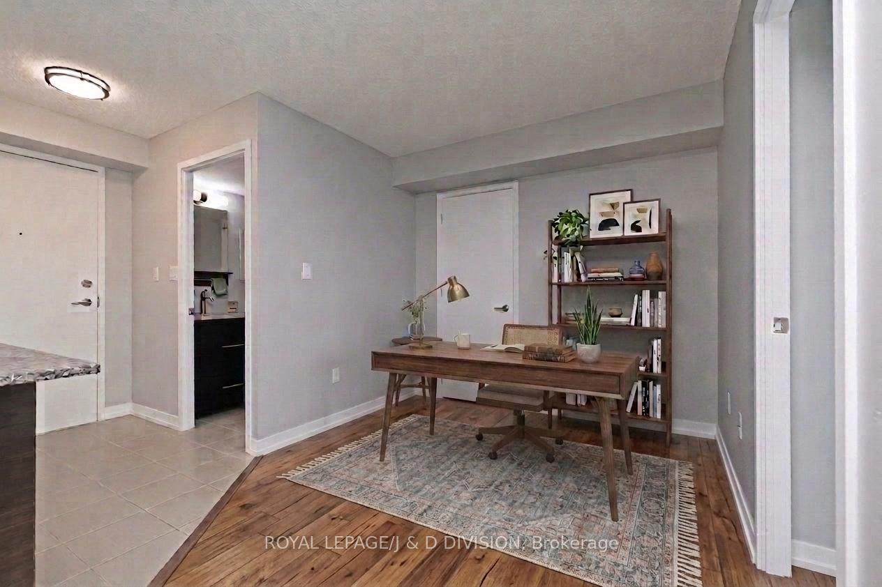 Virtually Staged as an Office