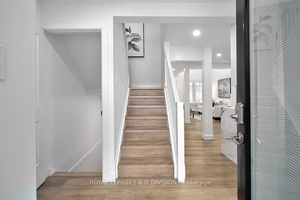 Split-level entrance
