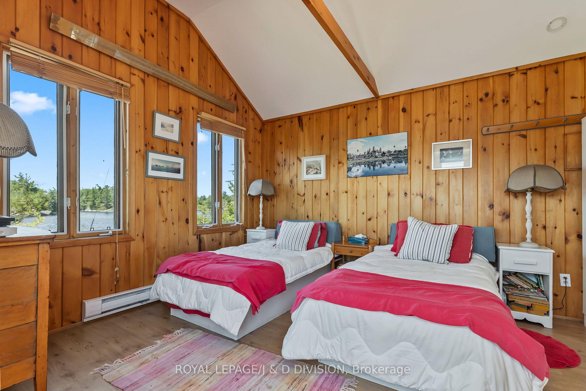 Bedroom 4 (In Terracotta Bunkie)