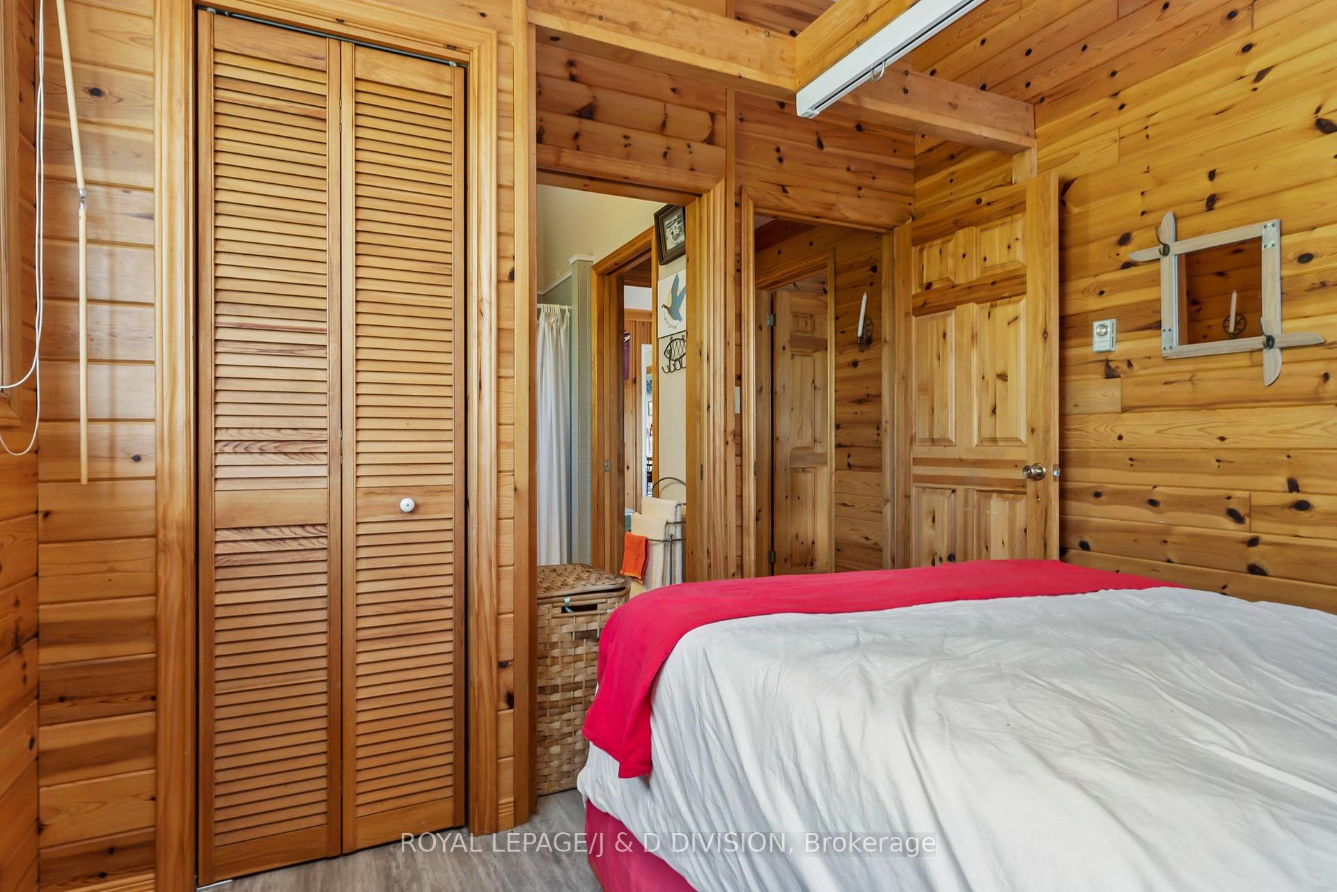 Closet in Bedroom 2