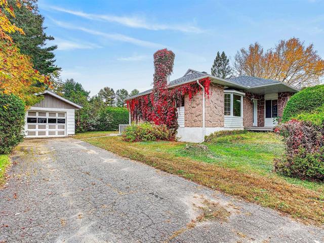 715, Rue Lafleur, Mont-Tremblant, J8E 3H1